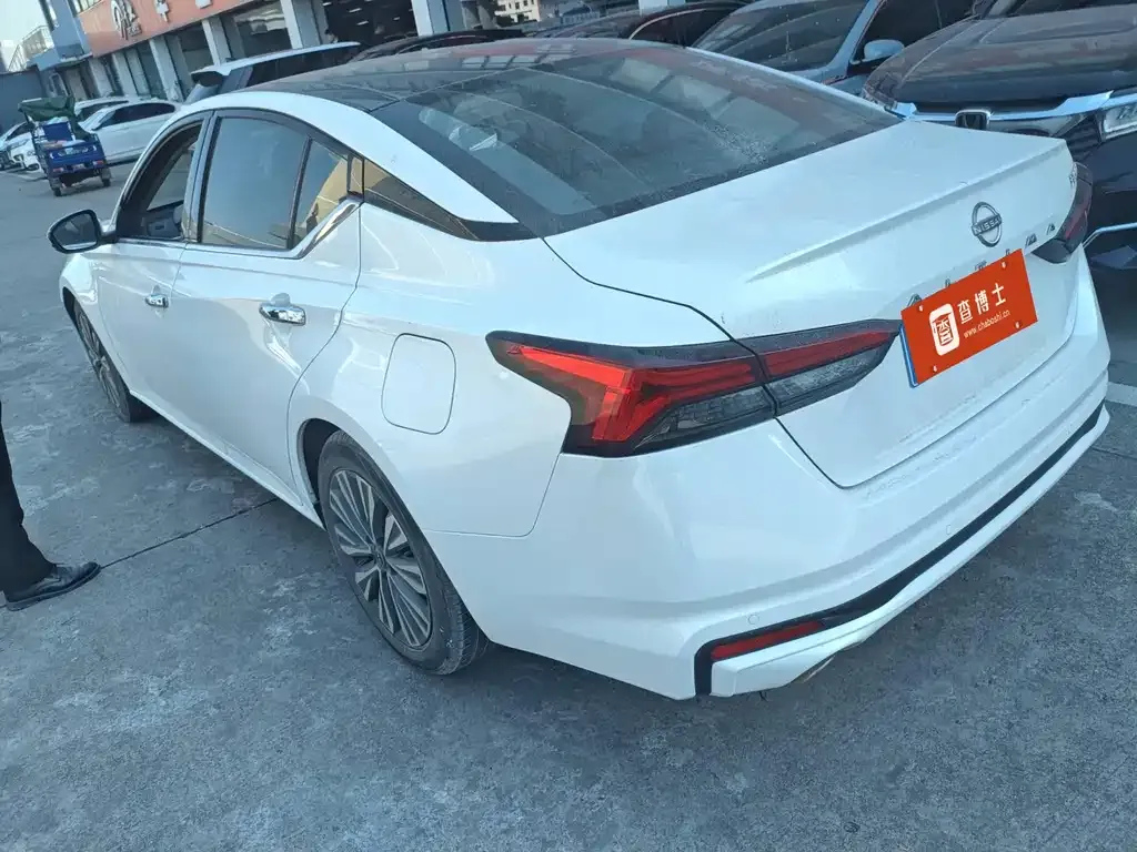 Nissan Teana 2023 из CN, фото 4