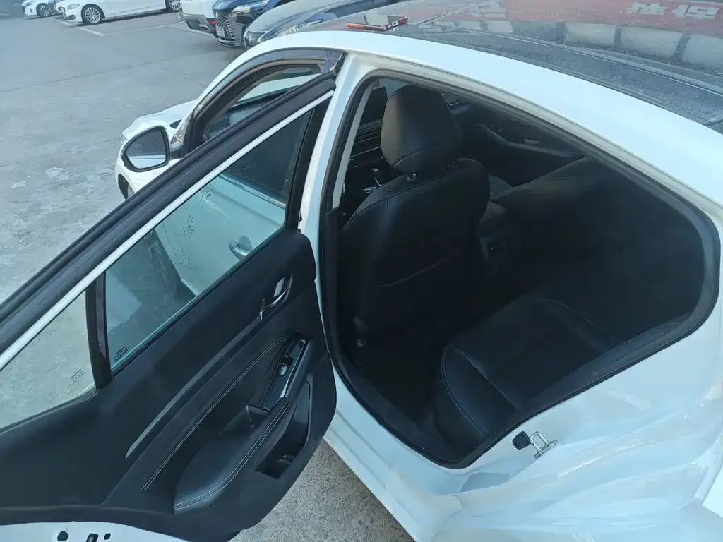 Nissan Teana 2023 из CN, фото 2