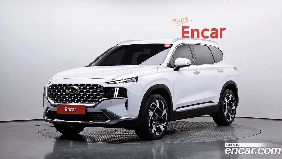 Hyundai Santafe — фото 1
