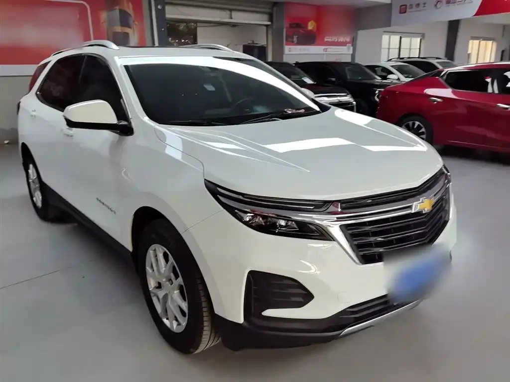 Chevrolet Equinox 2023 из CN, фото 5