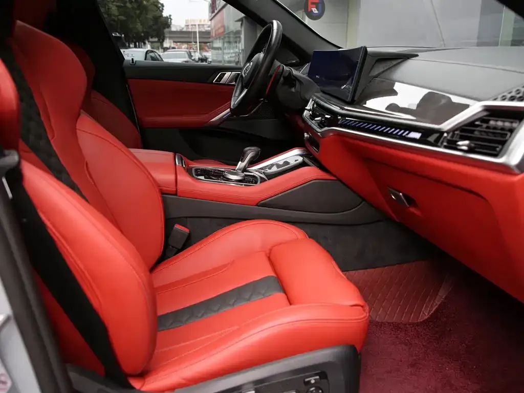 BMW X6 M 2024 из CN, фото 6