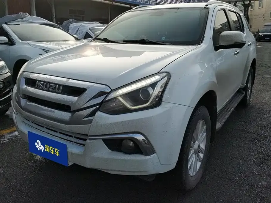 Isuzu MU-X 2022 из CN, фото 1