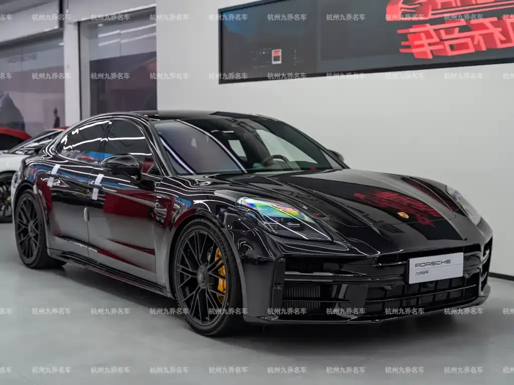 Porsche Panamera 2025 из CN, фото 3