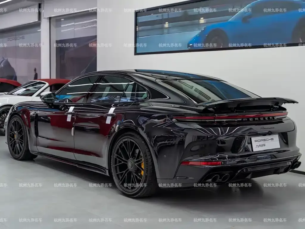 Porsche Panamera 2025 из CN, фото 4