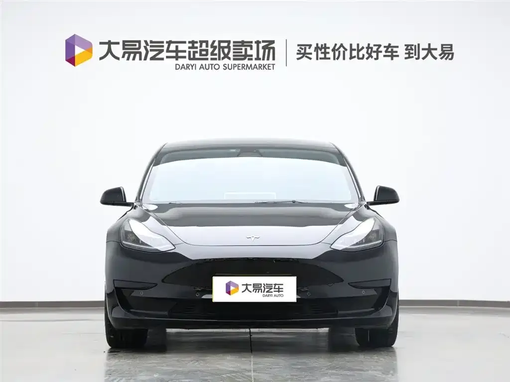 Tesla Model 3 2023 из CN, фото 5