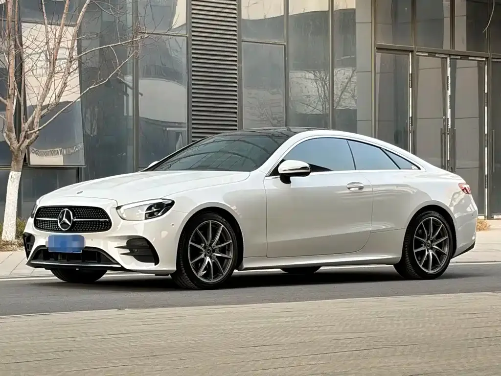 Mercedes-Benz E-Class (Import) — фото 1