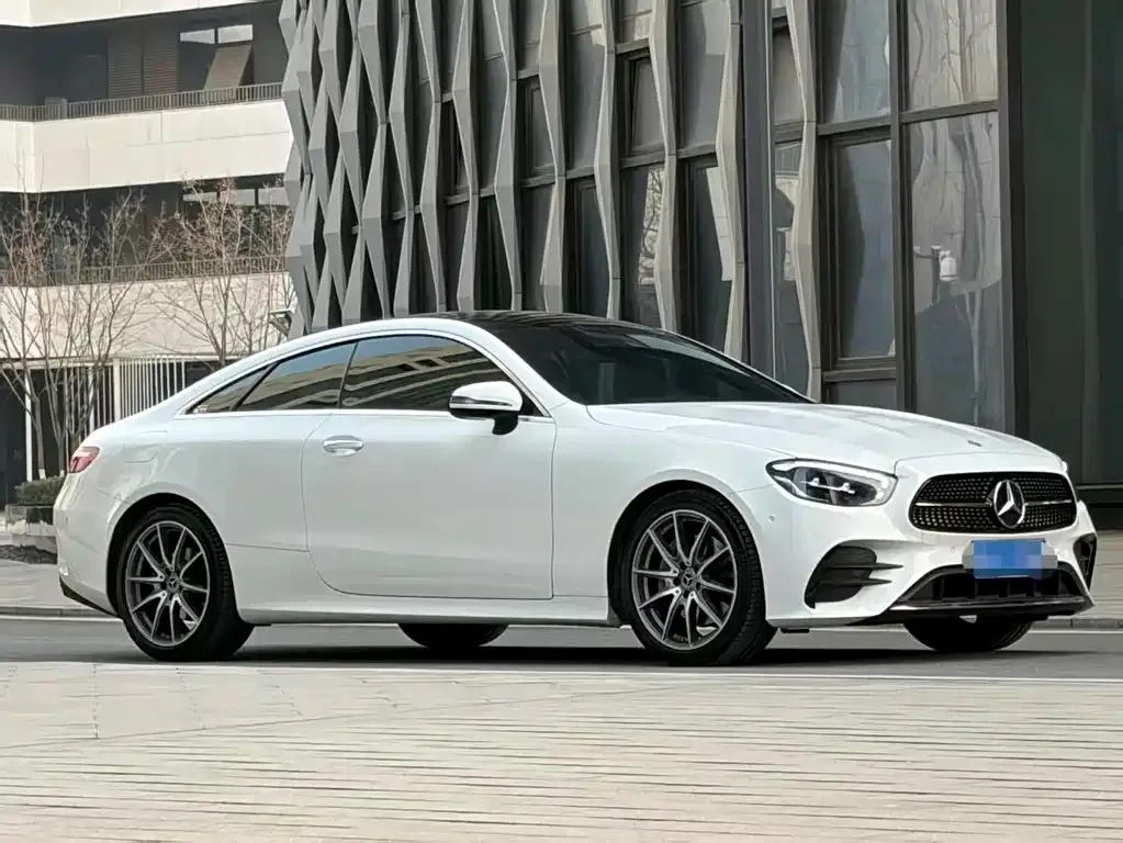Mercedes-Benz E-Class (Import) — фото 6