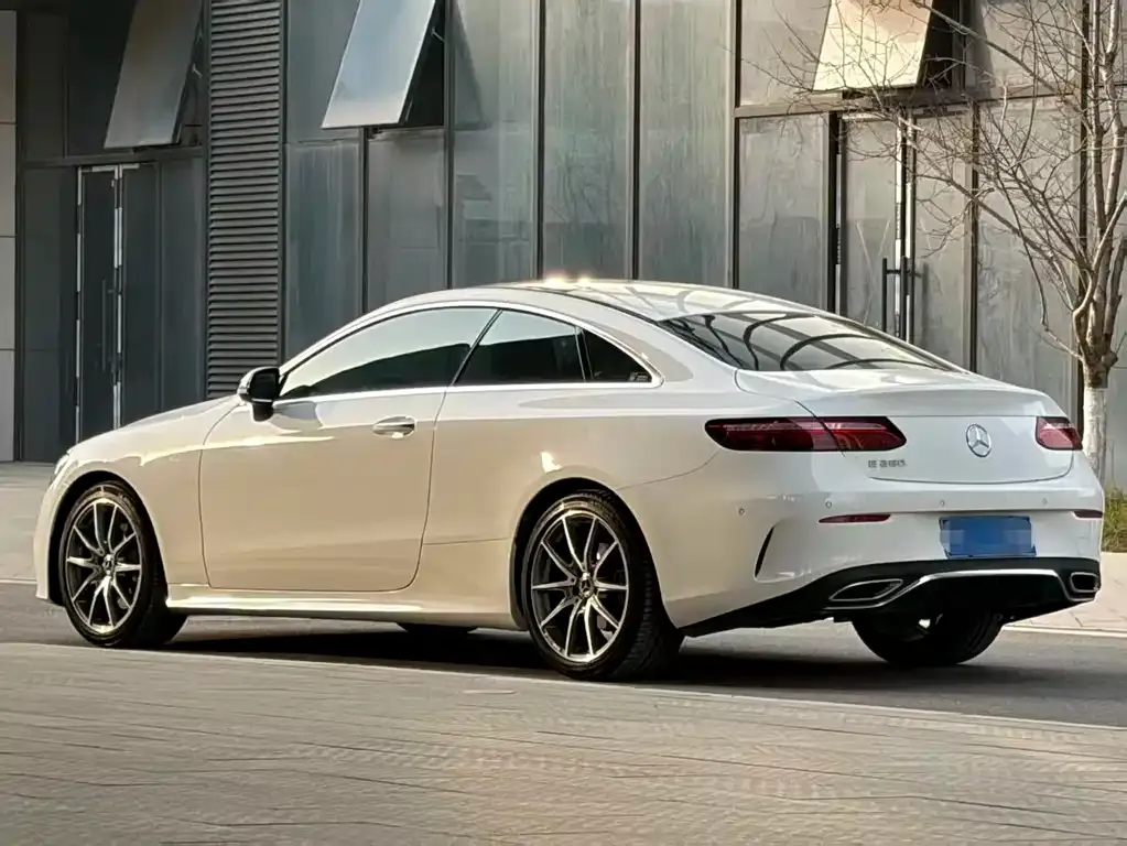 Mercedes-Benz E-Class (Import) — фото 10