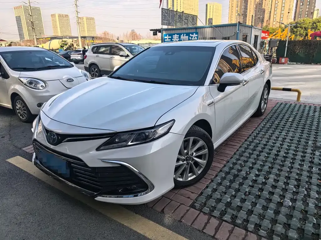 Toyota Camry 2021 из CN, фото 1