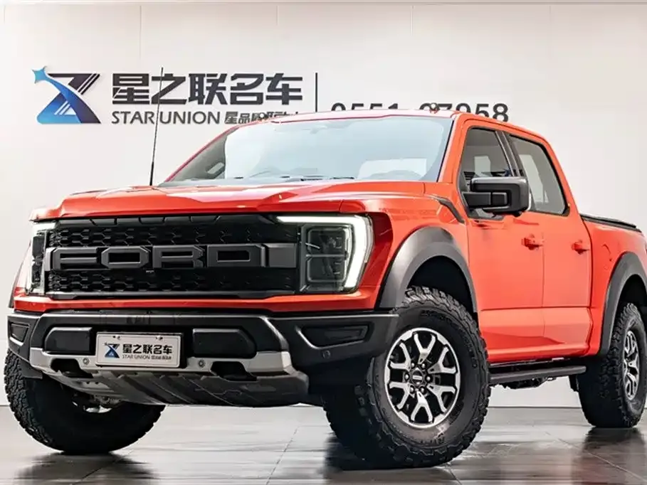 Ford F-150 Raptor — фото 1