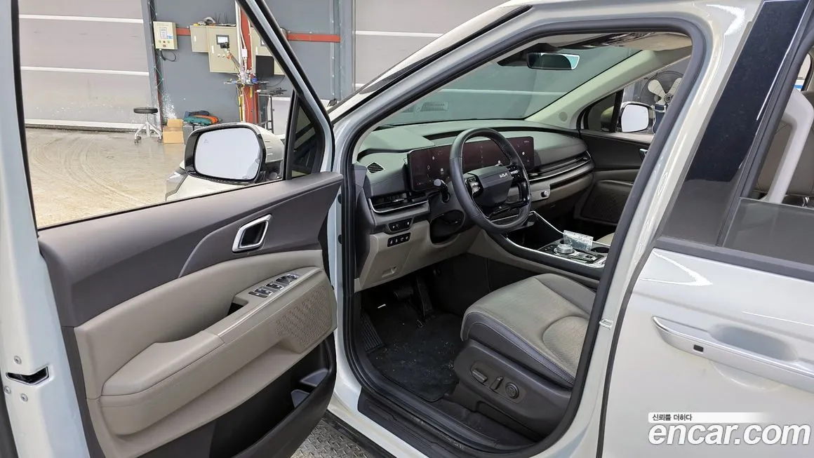 Kia Carnival — фото 3