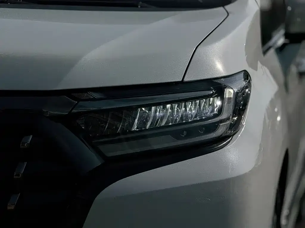 Honda Elysion 2023 из CN, фото 2