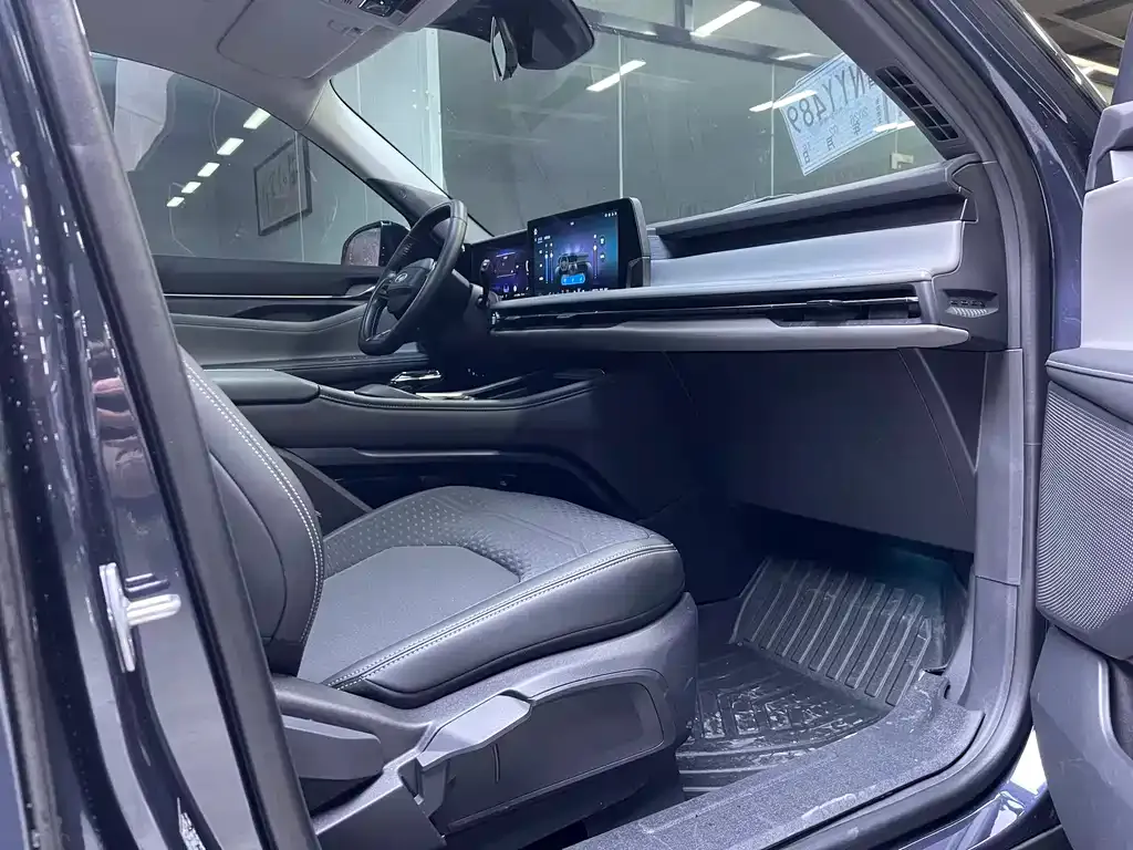 Ford Edge 2024 из CN, фото 6