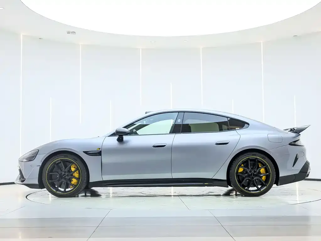 Xiaomi SU7 Ultra 2025 из CN, фото 3