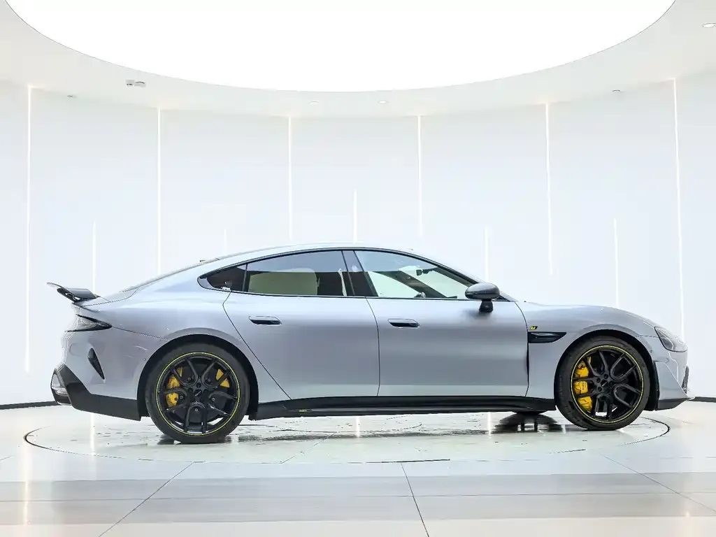 Xiaomi SU7 Ultra 2025 из CN, фото 4