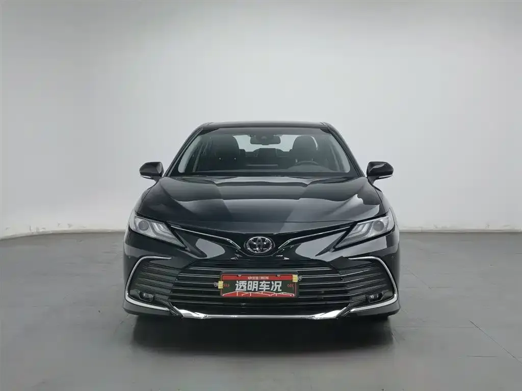 Toyota Camry 2023 из CN, фото 3