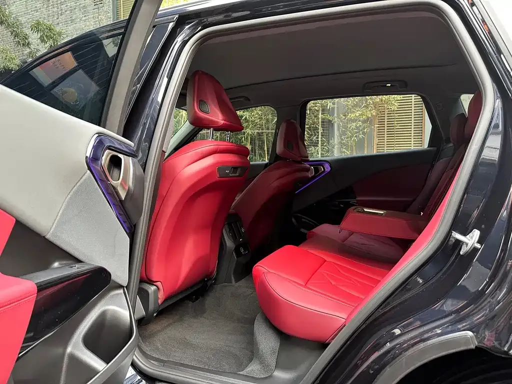 BMW X3 2025 из CN, фото 2