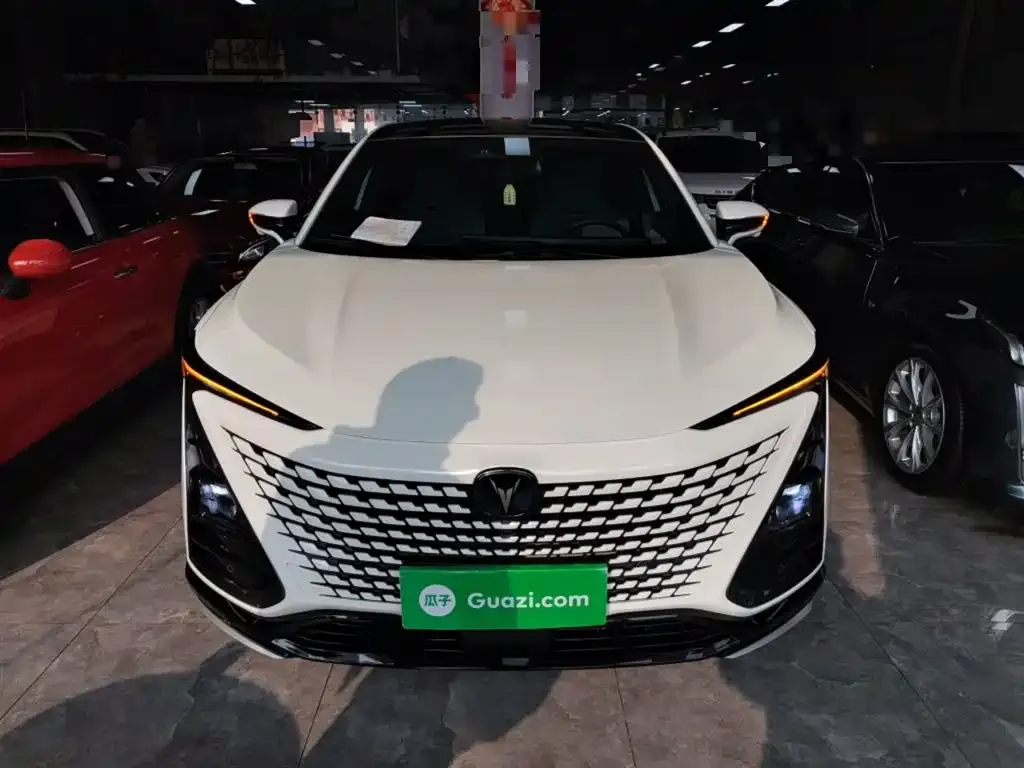 Changan UNI-T 2024 из CN, фото 2