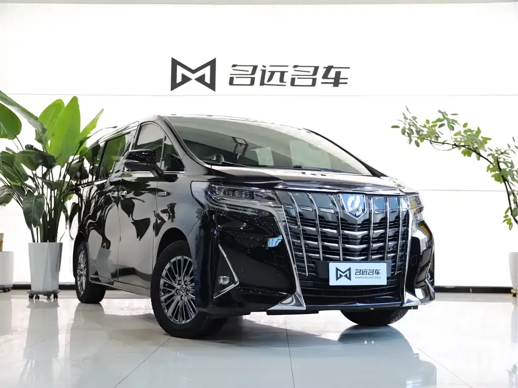 Toyota Alphard — фото 7