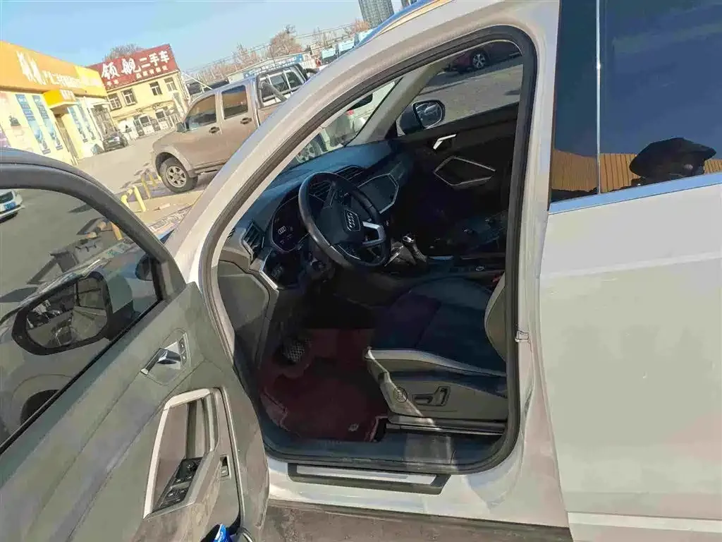 Audi Q3 2021 из CN, фото 6
