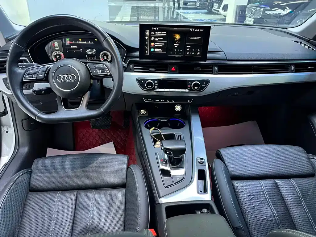 Audi A4L 2022 из CN, фото 9