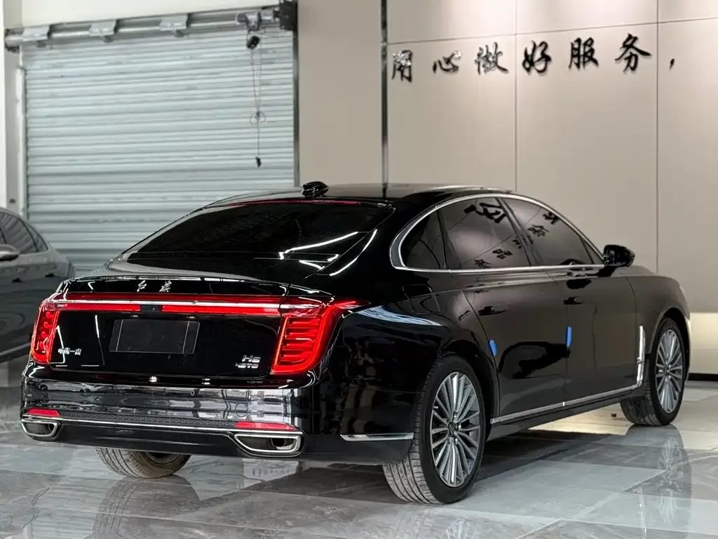 Hongqi H9 — фото 2