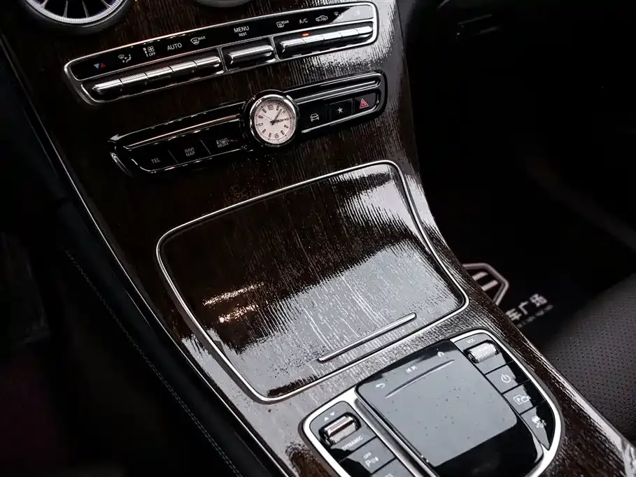 Mercedes-Benz GLC — фото 10