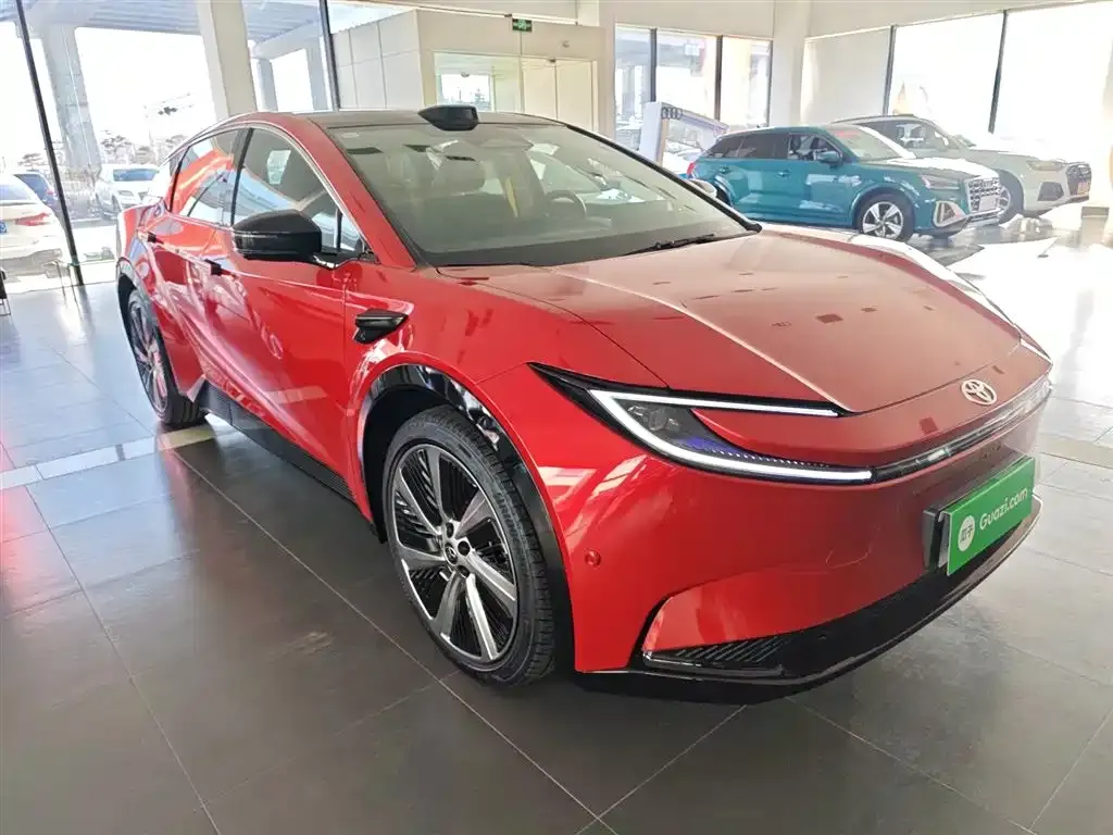 Toyota bZ5 2025 из CN, фото 8