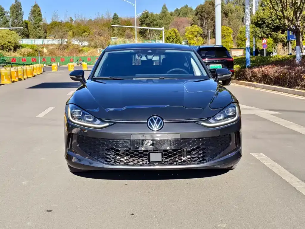 Volkswagen Lamando 2022 из CN, фото 10