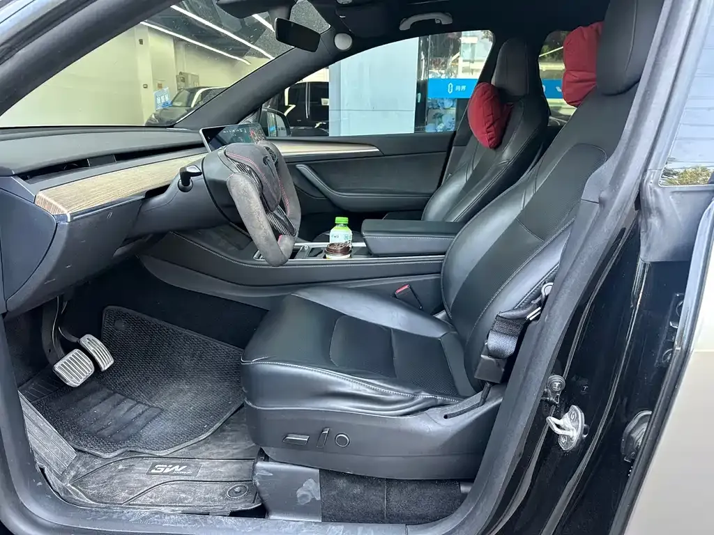 Tesla Model Y 2021 из CN, фото 4