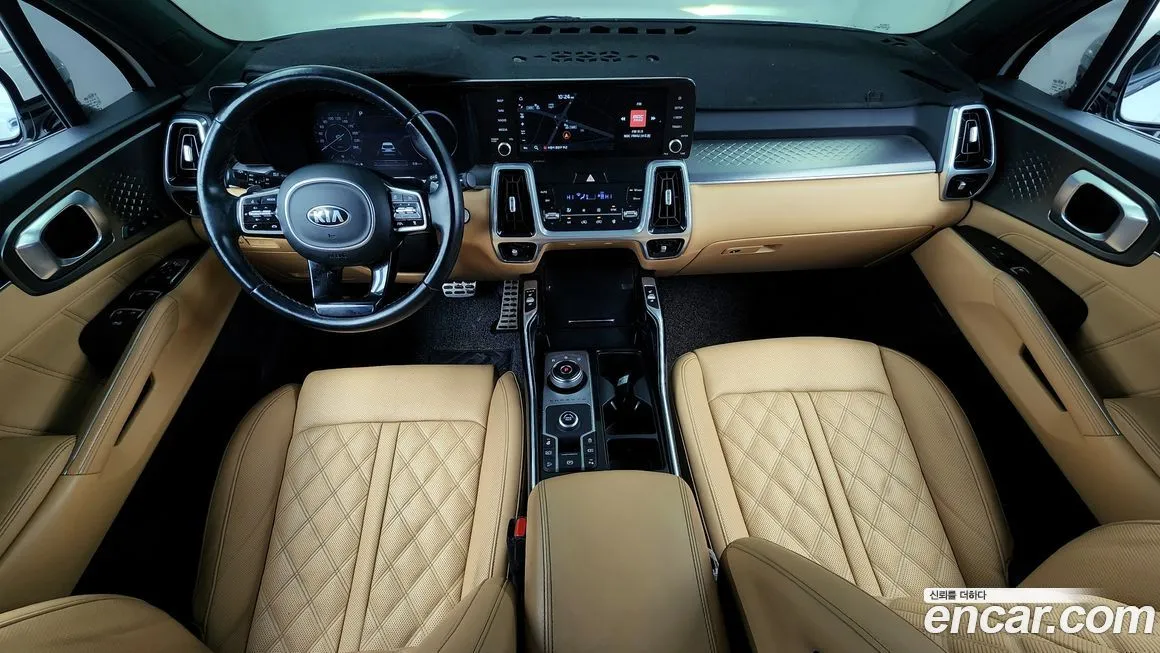 Kia Sorento — фото 7
