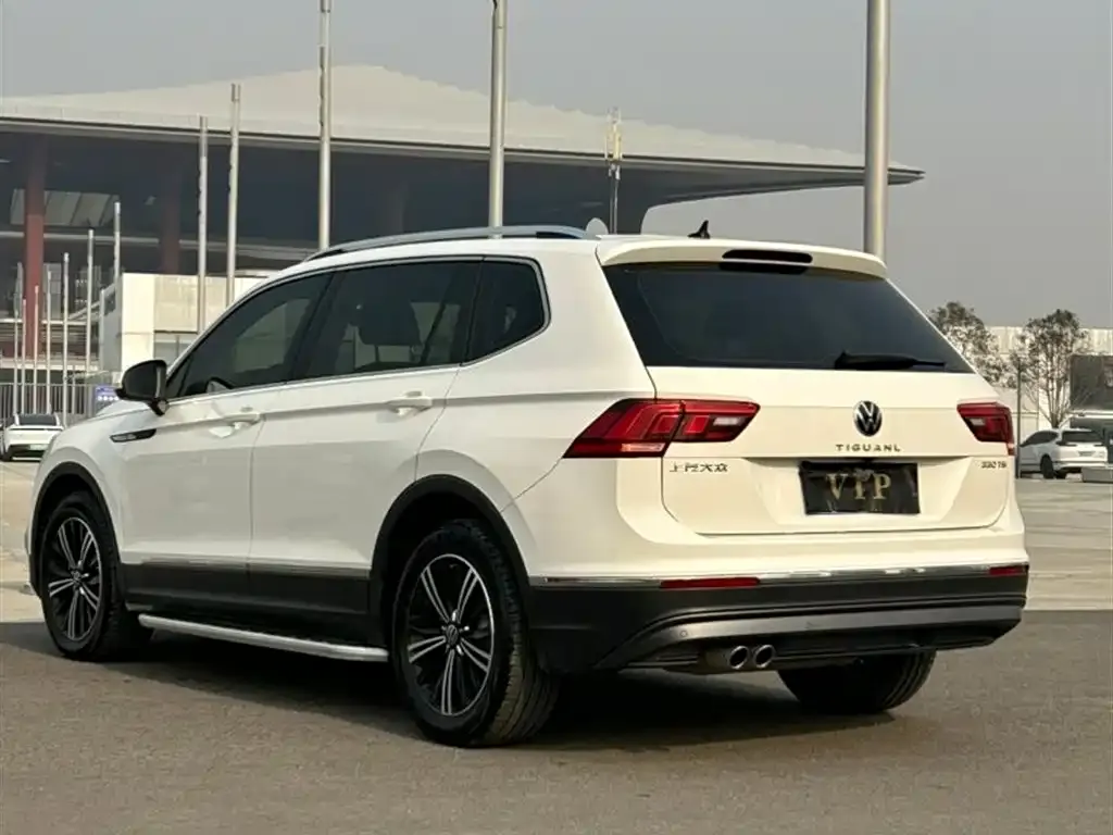 Volkswagen Tiguan L 2021 из CN, фото 7