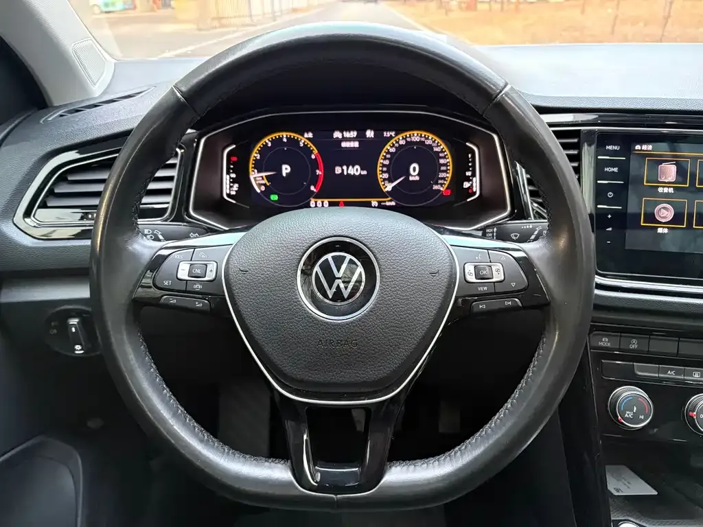 Volkswagen T-Roc 2021 из CN, фото 3