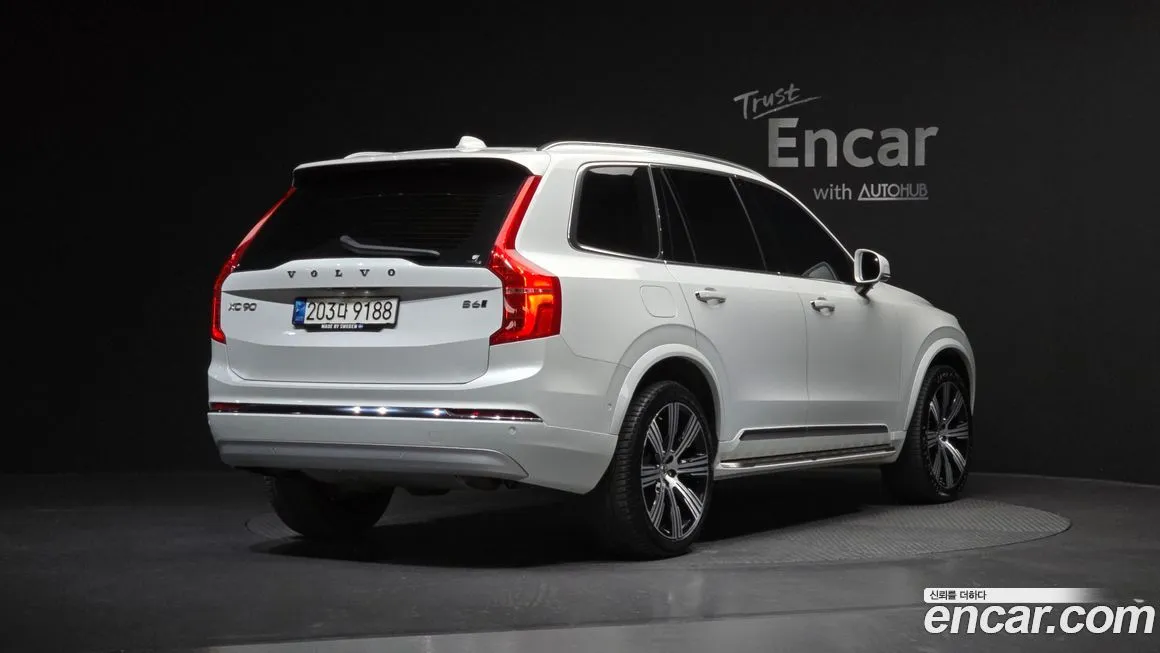 Volvo XC90 2022 из KR, фото 2