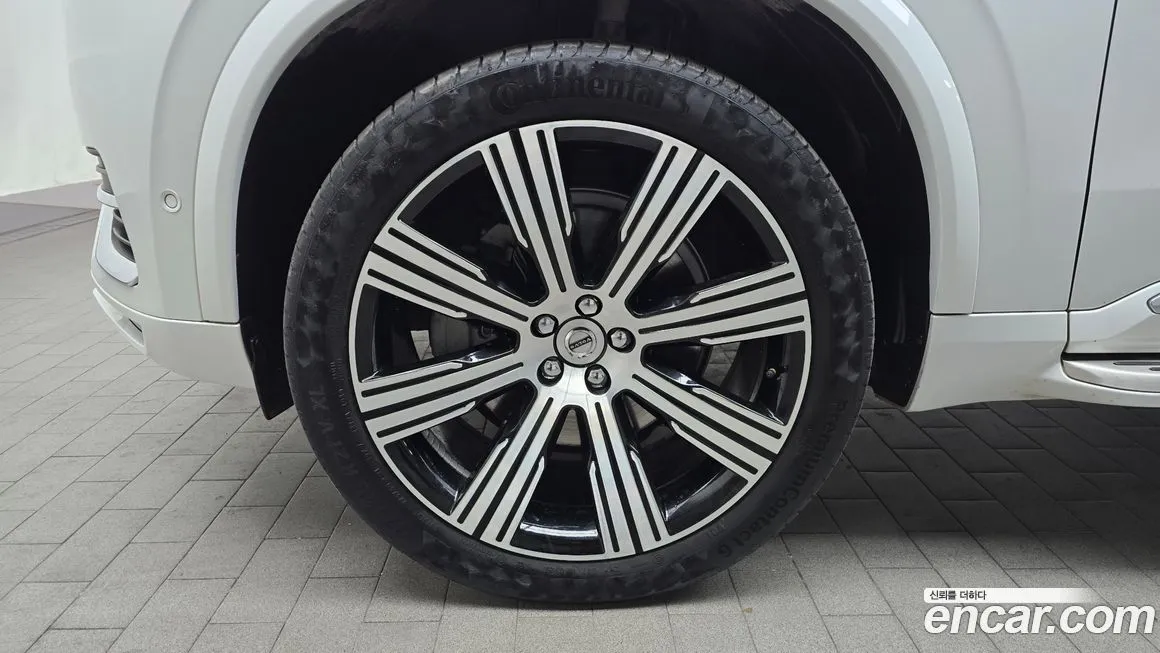 Volvo XC90 2022 из KR, фото 8