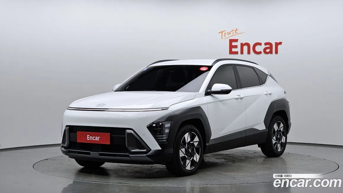 Hyundai Kona — фото 1