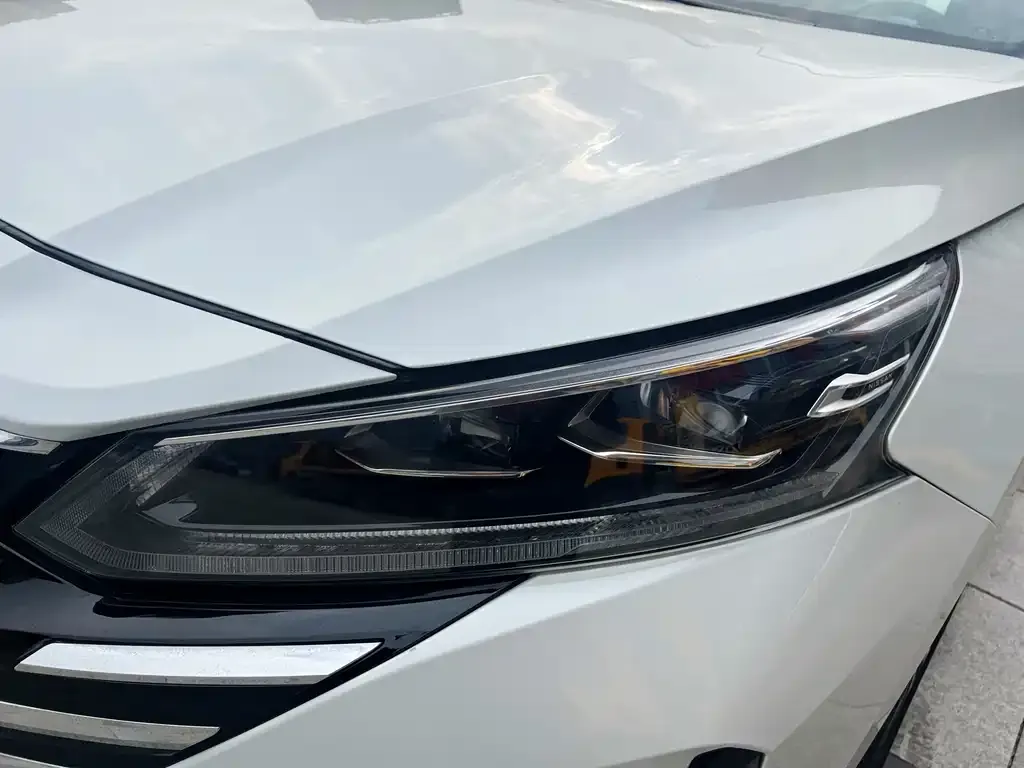 Nissan Teana — фото 2