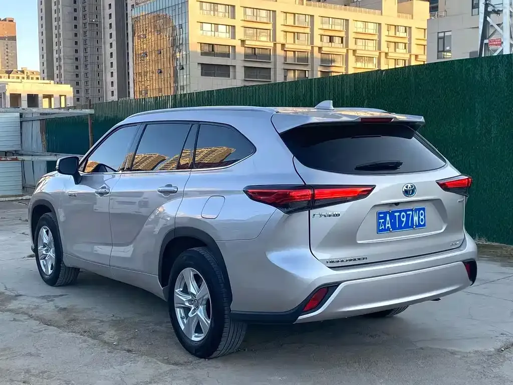 Toyota Highlander 2022 из CN, фото 3