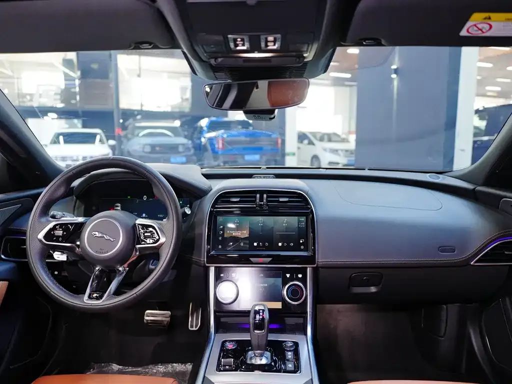 Jaguar XEL 2024 из CN, фото 8