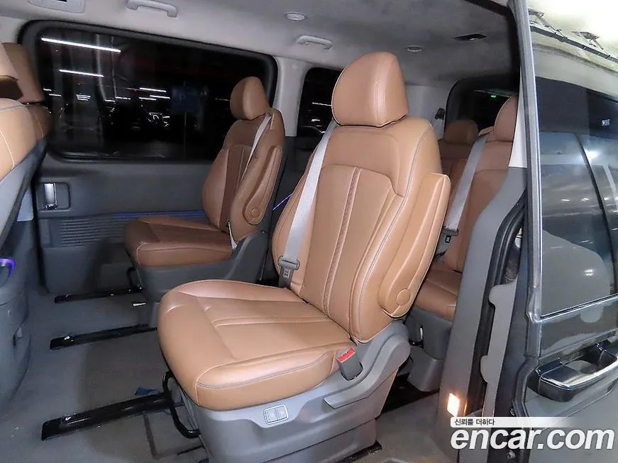 Hyundai Staria — фото 4