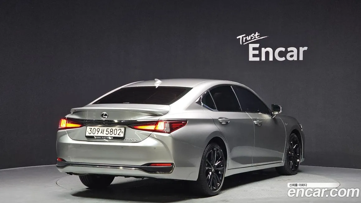 Lexus ES 2024 из KR, фото 2