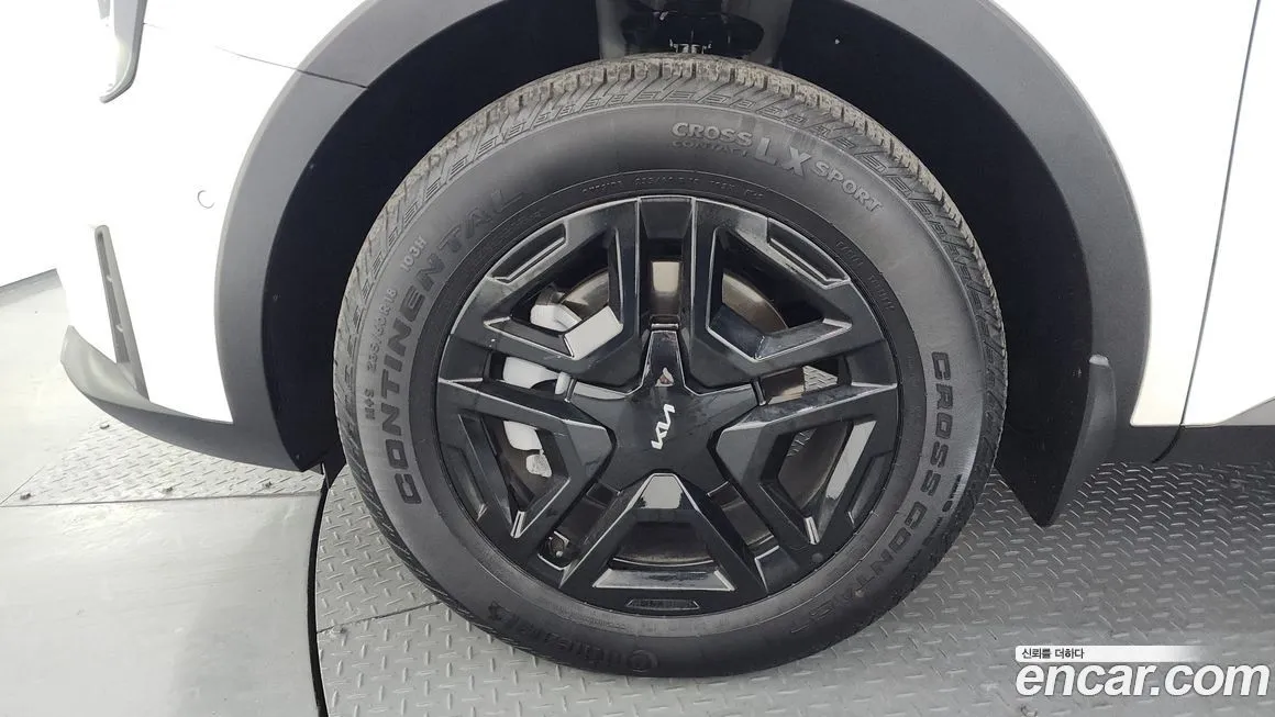 Kia Sorento — фото 4