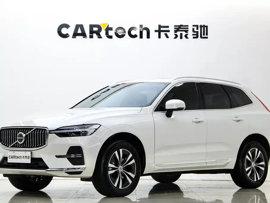 Volvo XC60 2025 из CN, фото 1