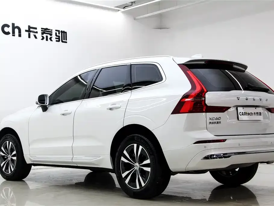 Volvo XC60 2025 из CN, фото 6