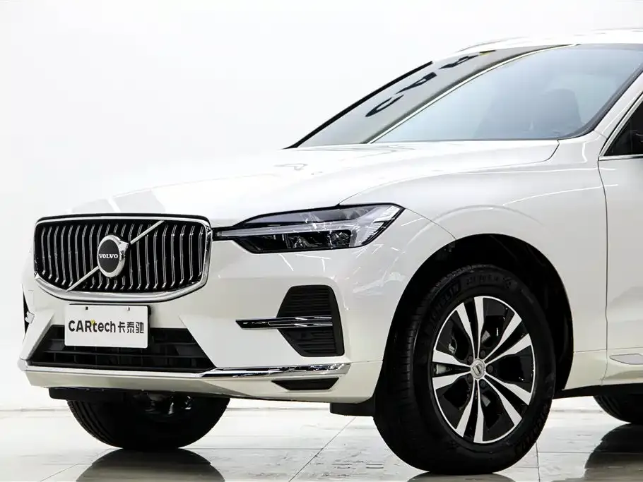 Volvo XC60 2025 из CN, фото 5
