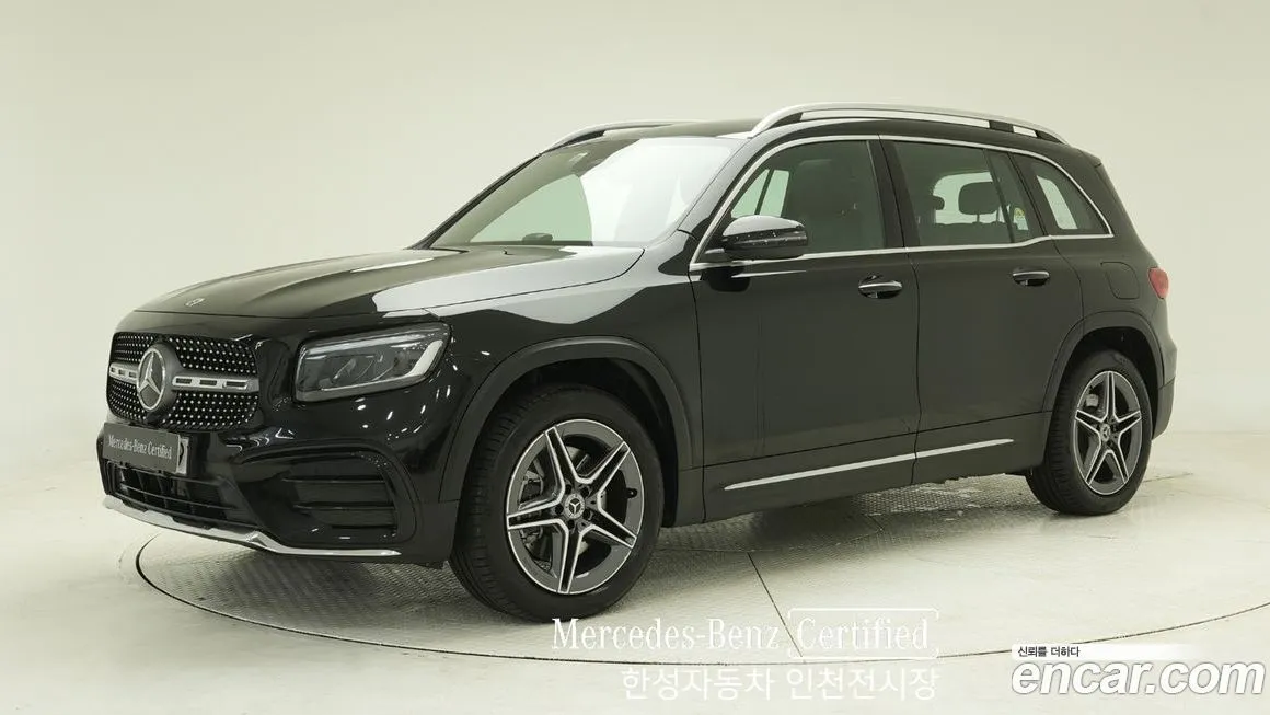 Mercedes-Benz GLB-Class — фото 1