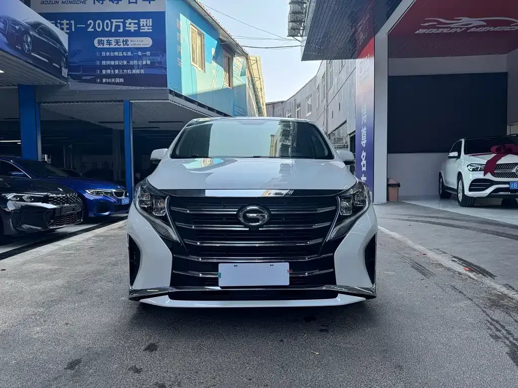 GAC Motor Trumpchi M8 — фото 9