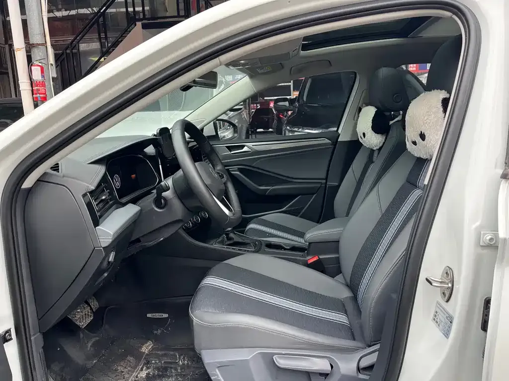 Volkswagen Sagitar 2024 из CN, фото 3