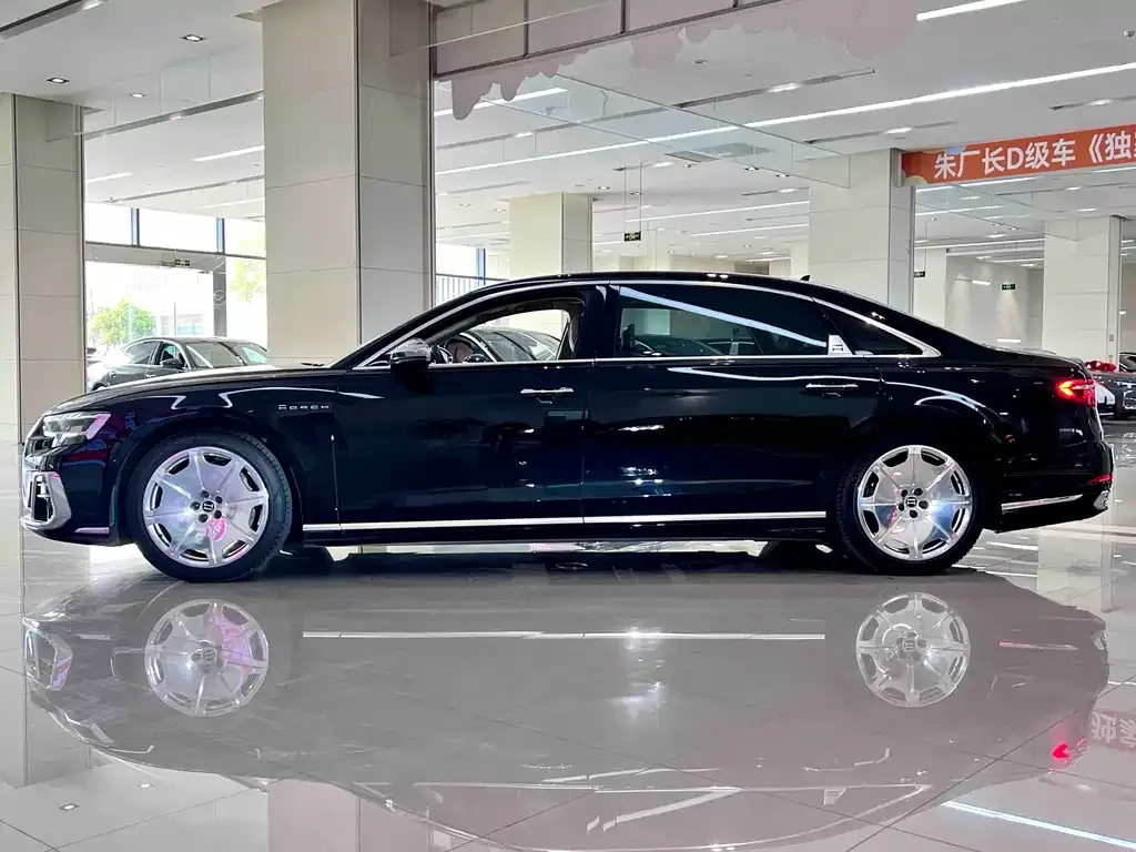 Audi A8 2024 из CN, фото 8
