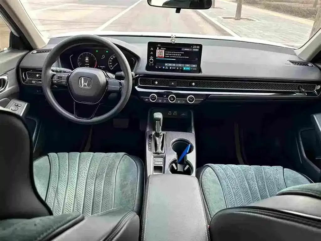 Honda Civic — фото 9